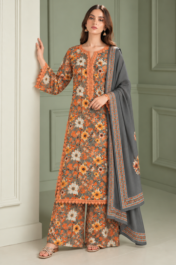 Elegant Floral Printed Kurta Set with Lace Detailing