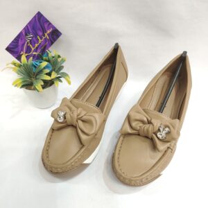 Comfort Luxe Platform Loafers - Beige Bow